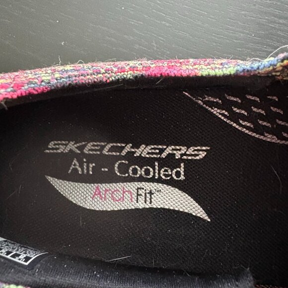 Skechers Go Walk Air Cooled Arch Fit Slip-On Sneakers Women’s 8 Multicolor EUC - Picture 5 of 7